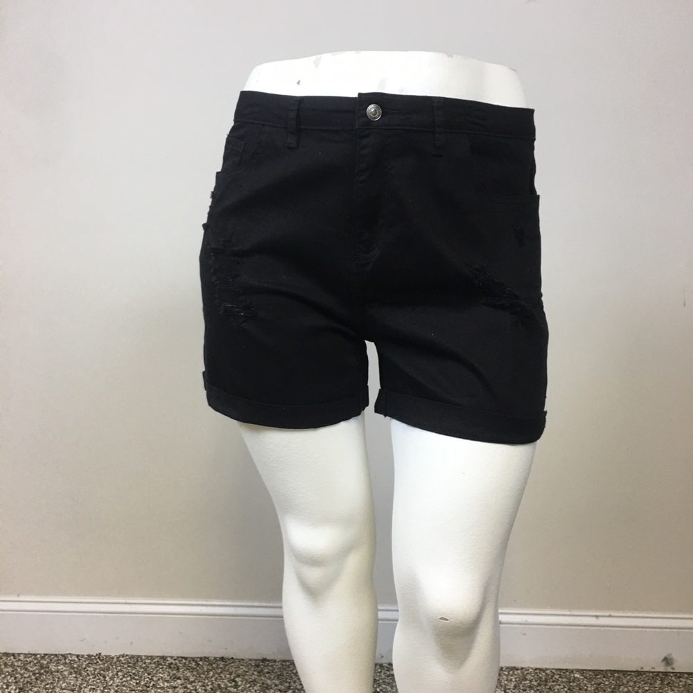 Cunlin Plus Size Distressed Denim Shorts